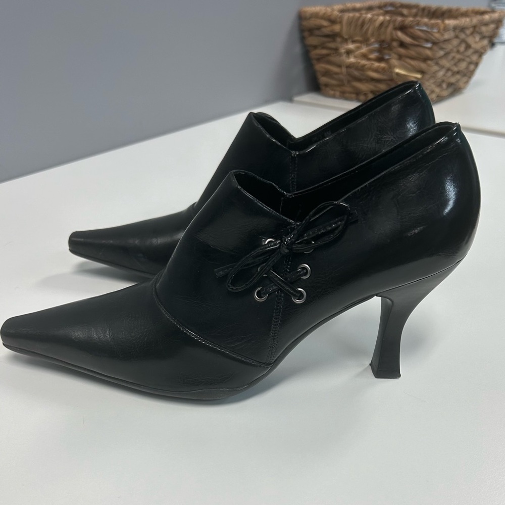 Franco Sarto Ladonna Black-Petrol Str Napa , size 8M, leather pump heels